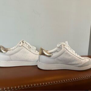 Sofft White and Gold Women's Sneakers 9.5